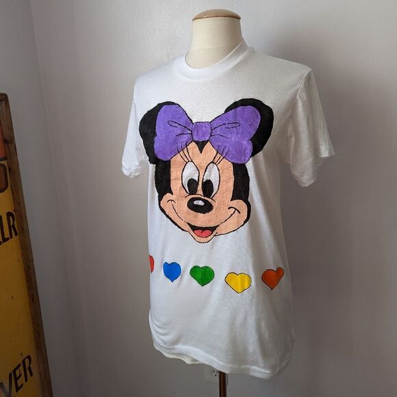 Vintage single-stitch handpainted Minnie Mouse with Hearts T-shirt Size M - Picture 4 of 9